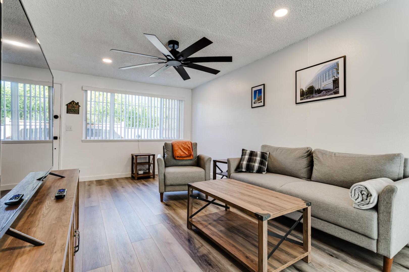Modern Retreat Near Uofo, Autzen Stadium, Amazon Park #2 Γιουτζίν Εξωτερικό φωτογραφία